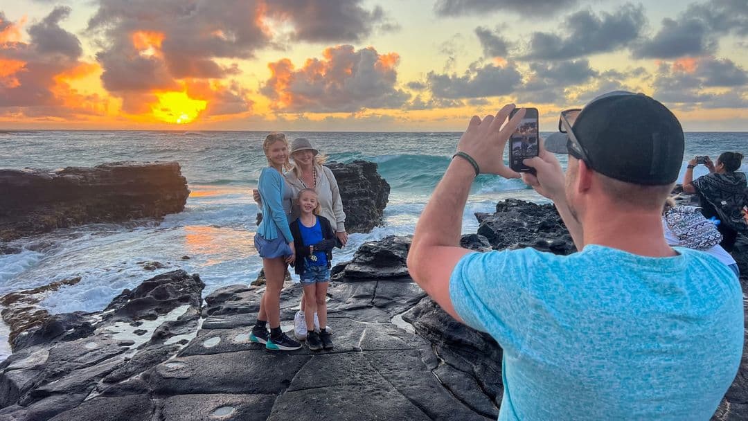 Oahu in a Day: Sunrise, Coastal Views & Island Treasures